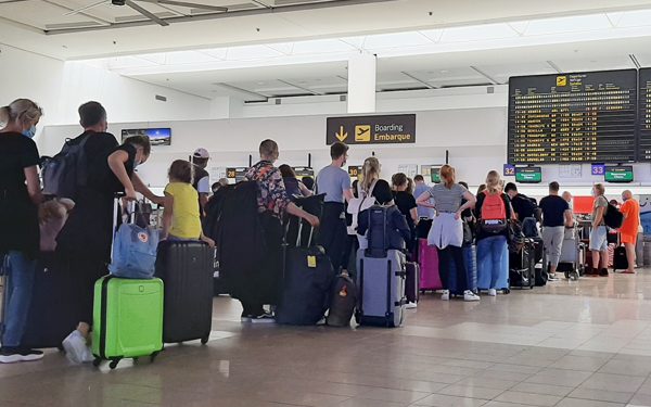 Canarias garantiza cobertura de viaje a los turistas afectados por Covid | Noticias de Agencias de viajes