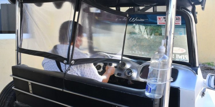 Choferes, listos para recibir a los cruceros en Mazatlán