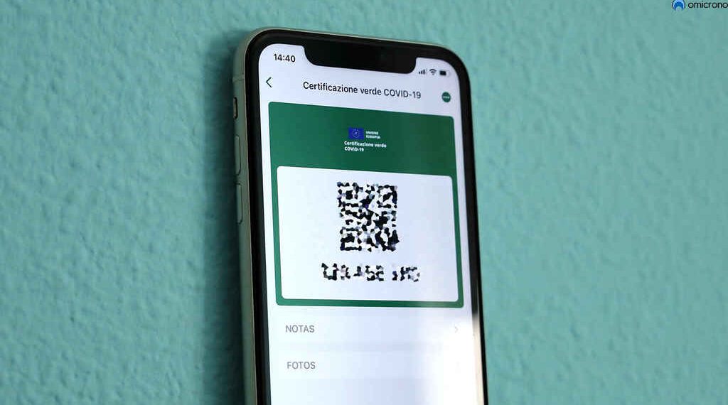 iPhone con el certificado COVID
