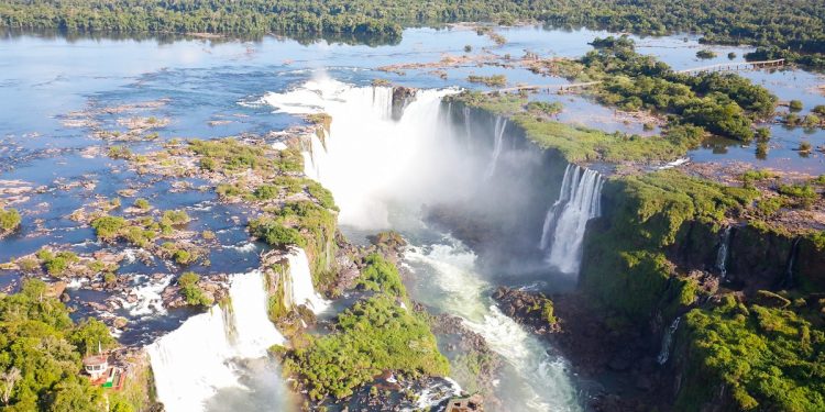 Con estrictos protocolos, turistas gastaron $43.604,6 millones en las vacaciones