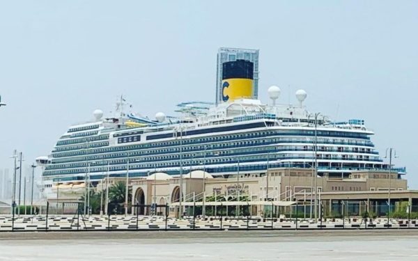 Costa Serena se une a Venezia y Atlantica en Dubai