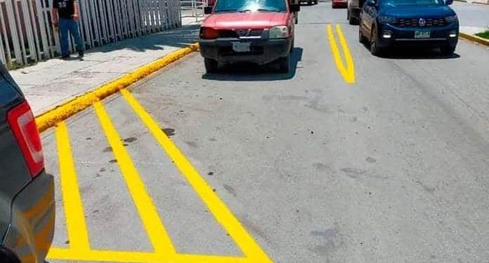 Definen áreas de estacionamiento en los cruceros