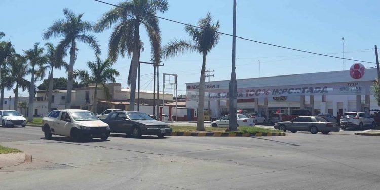 Diario del Yaqui - "Desaparecen" limpiavidrios de cruceros