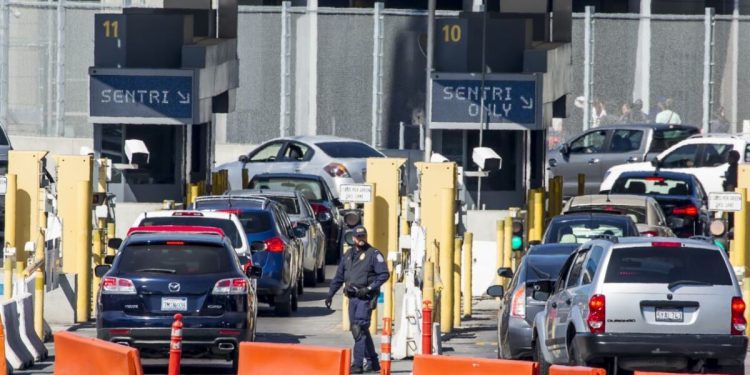 EU extiende restricciones de viajes a México hasta el 21 de septiembre