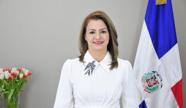 Embajada de RD en Canadá se une a estrategia para apertura del turismo