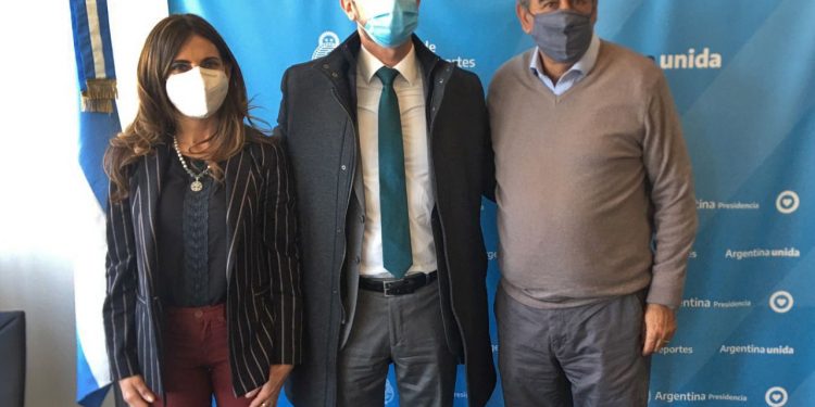 En Buenos Aires avanzan las gestiones en materia turística y de deportes para Tucumán