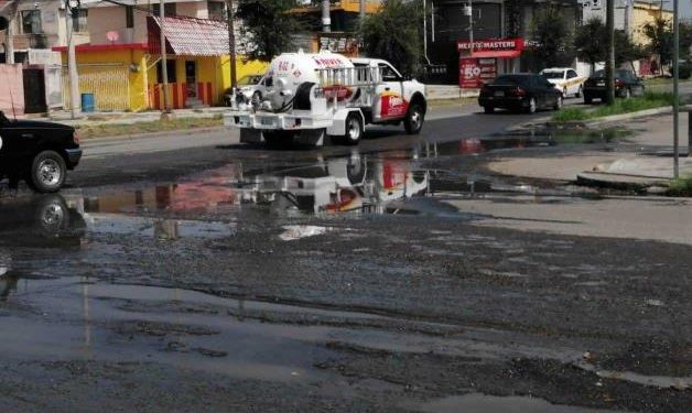 Es crucero de la Pekin y Boulevard Las Fuentes una trampa vial