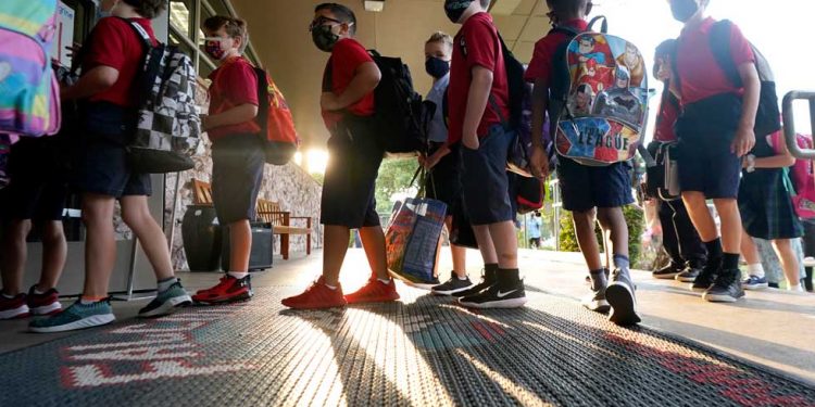 Estos cubrebocas son los recomendados para los niños