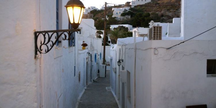 Grecia abrirá la restauración y el ocio solo para vacunados - Viajes