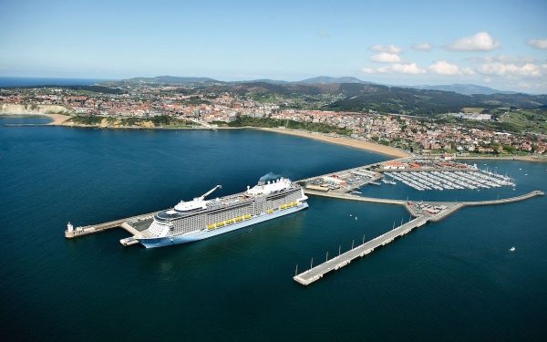 Hanseatic Inspiration inaugurará temporada de viajes de pasajeros de Puerto de Bilbao