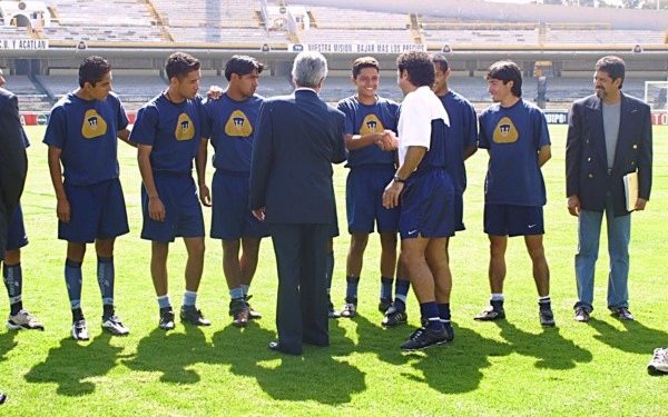 Hugo Sánchez en Pumas UNAM: Así trataba a los jugadores y trabajadores del club como DT