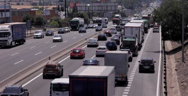La DGT prevé 4,75 millones de desplazamientos desde este viernes y el fin de semana en la 'operación retorno' del verano