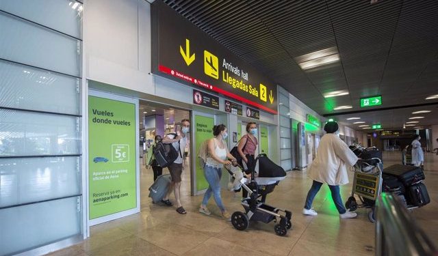 Las agencias de viajes alemanas, optimistas con la salida de España como destino de riesgo por Covid-19