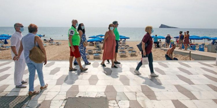 Levantada la suspensión cautelar de los viajes del Imserso