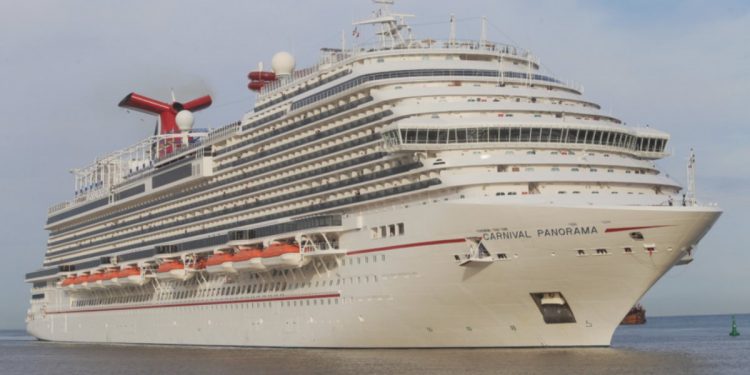 Llegó a Puerto Vallarta el primer crucero desde el cierre por la pandemia