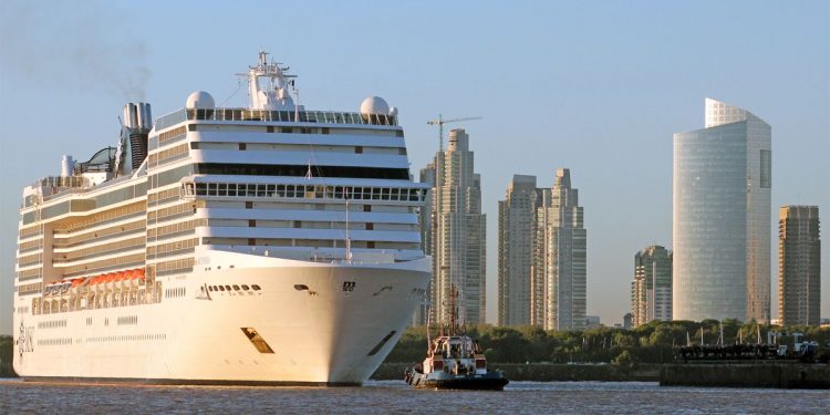 Los Cruceros están autorizados a regresar desde octubre