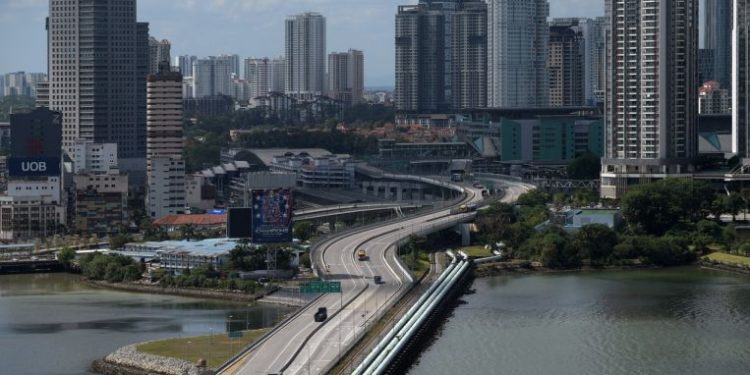Los líderes y expertos de Johor piden la reanudación de los viajes transfronterizos entre Malasia y Singapur, SE Asia News & Top Stories
