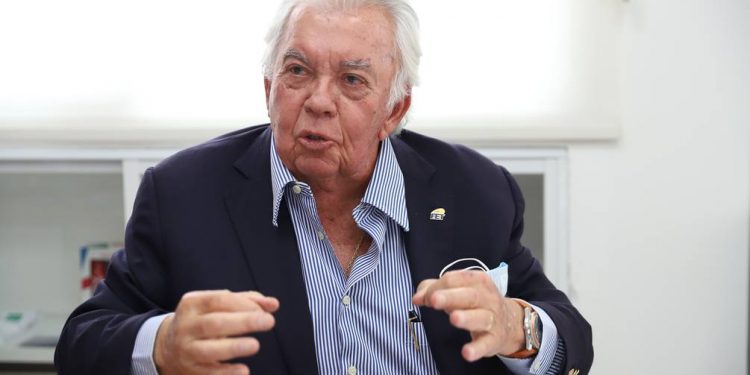 Mario Canessa, Andrés Gómez y Andrea Sotomayor, entre otros, en la lista de Danilo Carrera para las elecciones en el Comité Olímpico de Ecuador | Otros Deportes | Deportes