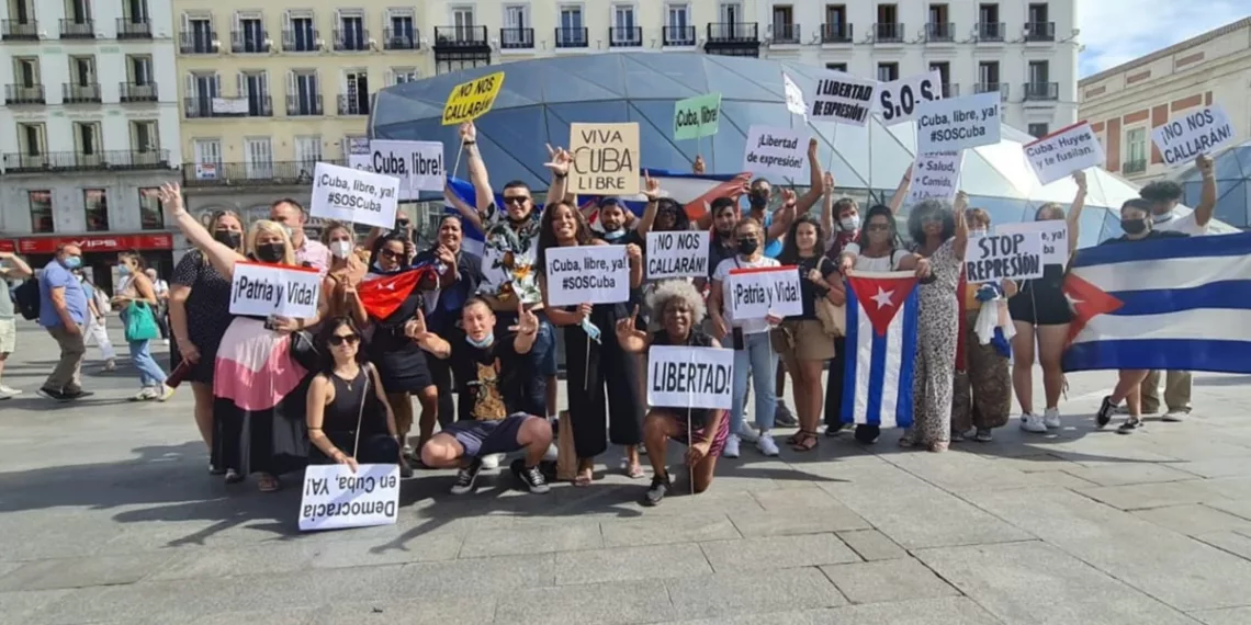 Más cubanos piden asilo político en España, a pesar de la disminución de los viajes por la pandemia