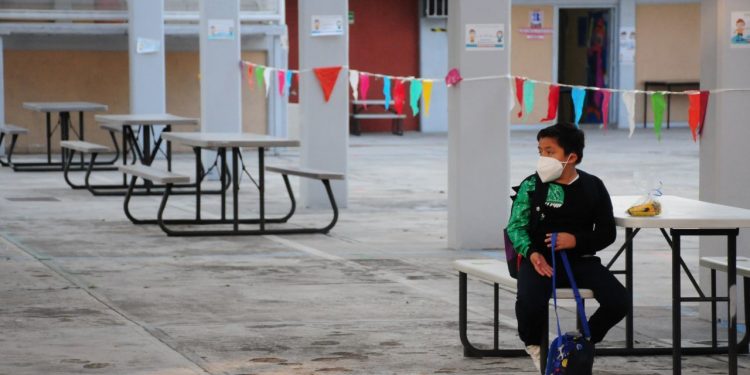 Michoacán e Hidalgo rechazan regreso a clases presenciales
