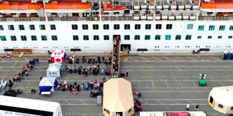 Muere de covid una estadounidense que había viajado en un crucero de Carnival