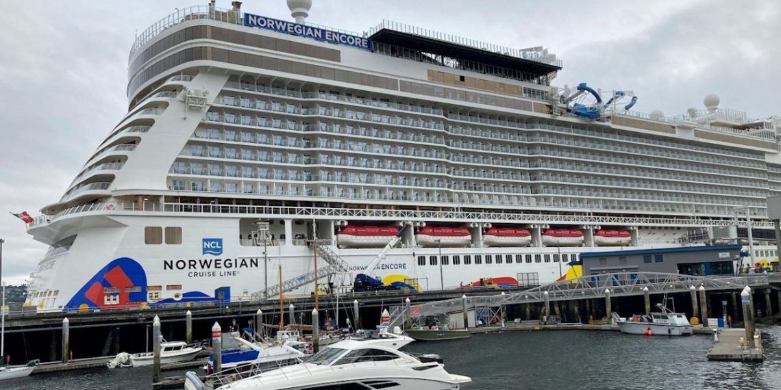 Norwegian reanuda viajes en Alaska mientras mantiene pugna en Florida – Telemundo Miami (51)