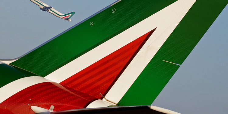 Polémica con Alitalia: canceló todos los tickets emitidos en Argentina para después del 15 de octubre y no hará reprogramaciones
