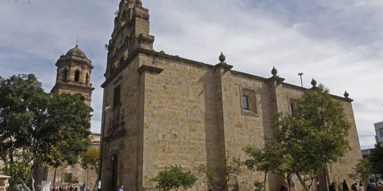 En total serán 63 viajes a 49 destinos que se rifaran a través de este programa. (Fernando Carranza)