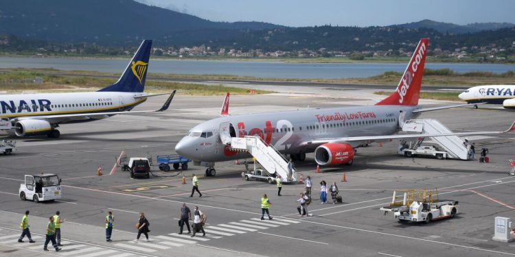 Reino Unido incluye a México es su lista roja de viajes, ¿qué significa?