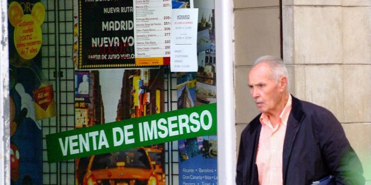 Suspensión cautelar de los viajes del Imserso