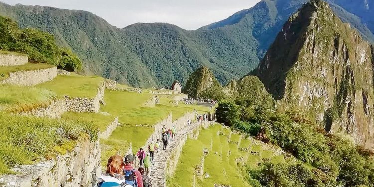 Turismo: Gobierno hereda un sector con pérdidas por más de US$ 5 mil millones