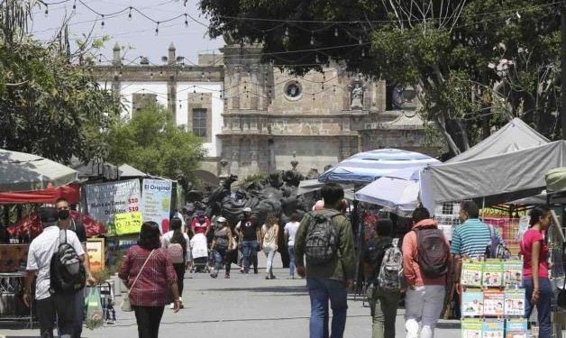 Vislumbran el comercio y turismo mejor fin de año