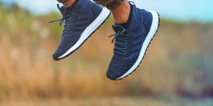 Foto: Las 10 mejores zapatillas de verano para ir cómodo (Kushagra Kevat para Unsplash)