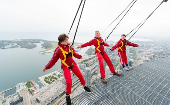 canada_toronto_cn_tower_1.jpg