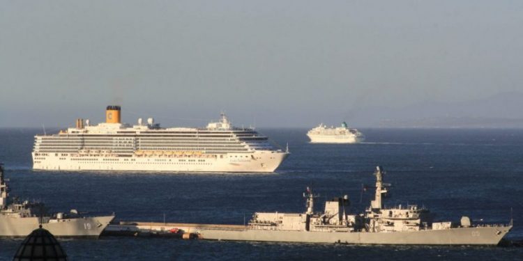 Puerto de Valparaíso cuenta con 14 recaladas de cruceros agendadas