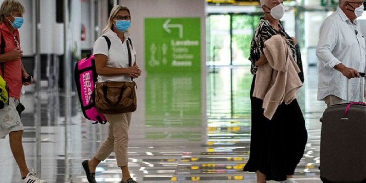 Agencias de viajes reclaman la apertura de fronteras para recuperar el turismo