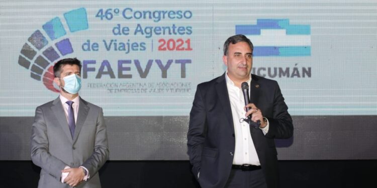 Agentes de viajes de todo el país debatieron en Tucumán sobre el futuro del sector