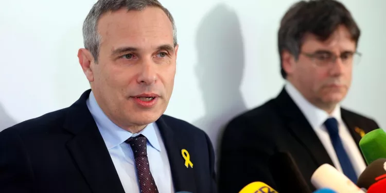 Alay alega que viajar a Rusia para hablar de independencia "no es delito"