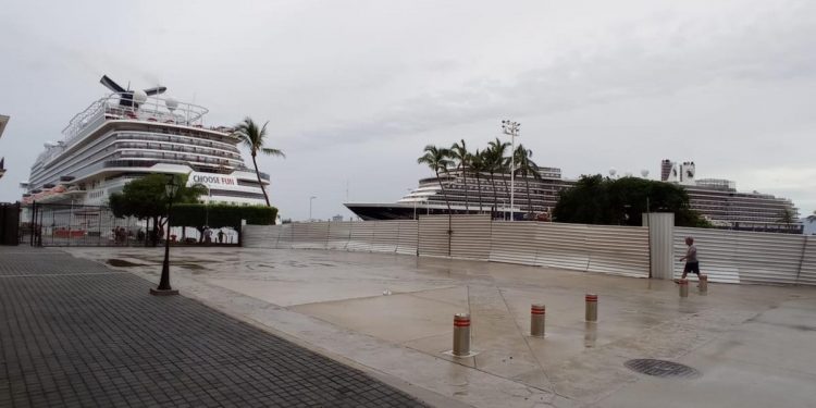 Arribó Carnival Panorama a Vallarta con 2 mil 549 pasajeros