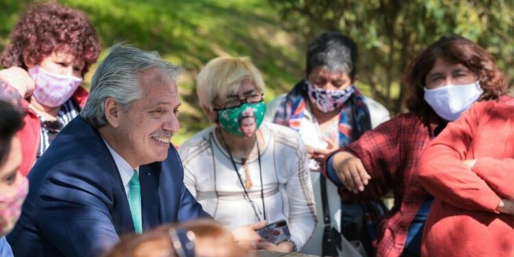 As es Previaje PAMI, el plan turstico para jubilados lanzado en Pilar