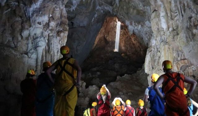 Cavernas que mueven el turismo en el Este