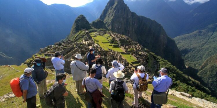Cusco figura entre los cinco destinos más baratos para viajar