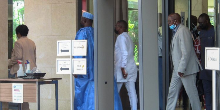 Delegación de la CEDEAO se reúne con junta militar golpista en Guinea-Conakri