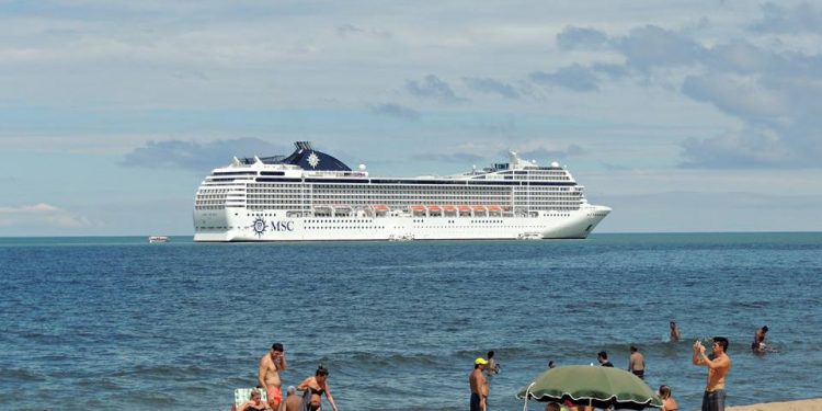 Desde Transporte Turístico afirman que hay líneas de cruceros que están cancelando su escala en Uruguay