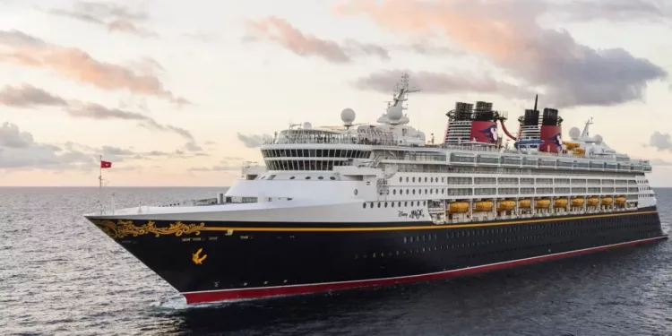 Disney Cruise Line regresa a Vallarta