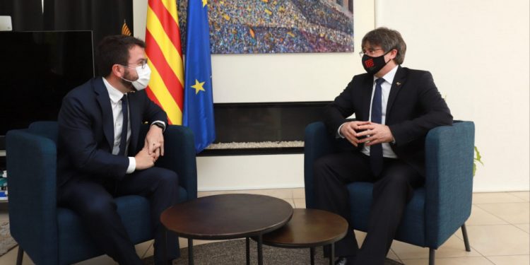 El Gobierno catalán ocultó al Parlament las citas del asesor de Puigdemont con los espías rusos