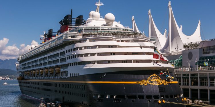 El crucero Disney Wonder llegará a Puerto Vallarta en noviembre
