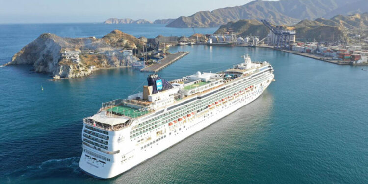 En noviembre llega temporada de cruceros al puerto samario – HOY DIARIO DEL MAGDALENA