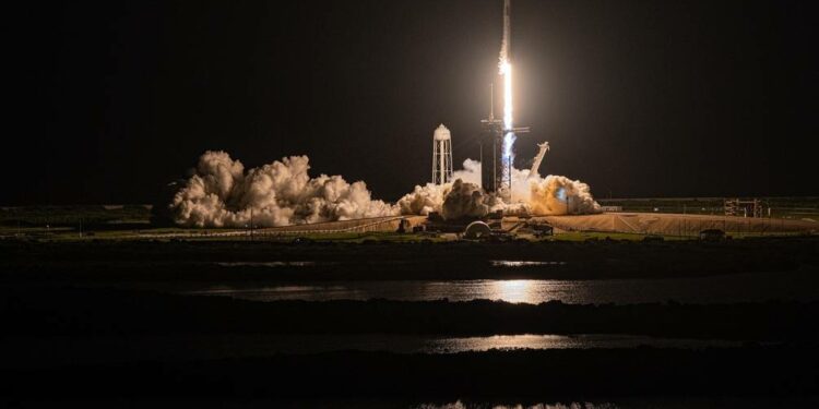 Histórico lanzamiento de SpaceX inicia los viajes civiles al espacio | Internacional | Noticias