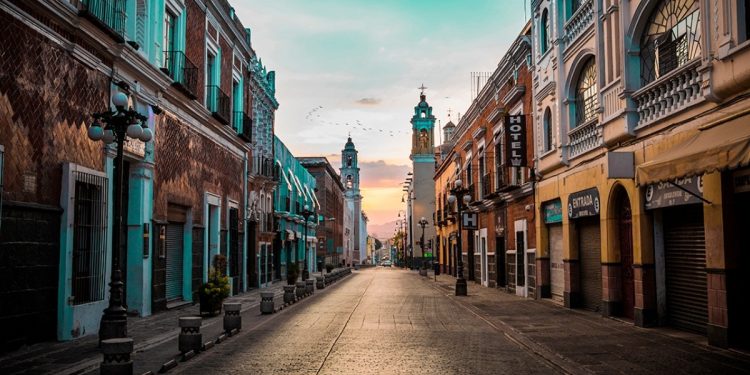 Hoteleros poblanos esperan alcanzar en noviembre el 50% de ocupación